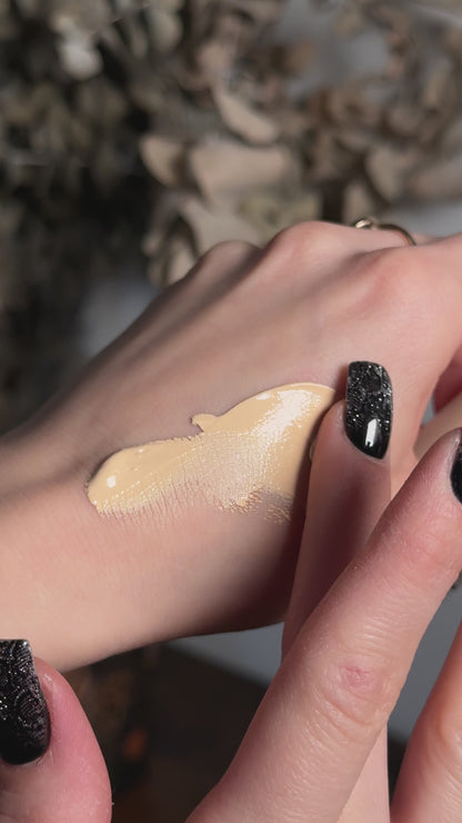 Finish&Bloom Long-Wear Liquid Foundation – Flawless, Matte & Lightweight